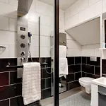 Brooklyn Jacuzzi Апартаменты *